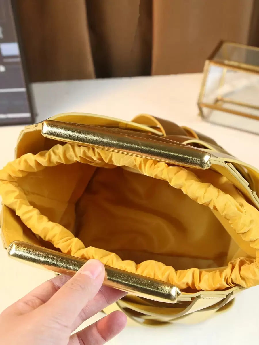 2025 Woven Design Women's Tote Bag - Inverted Triangle Casual Commuter Bag