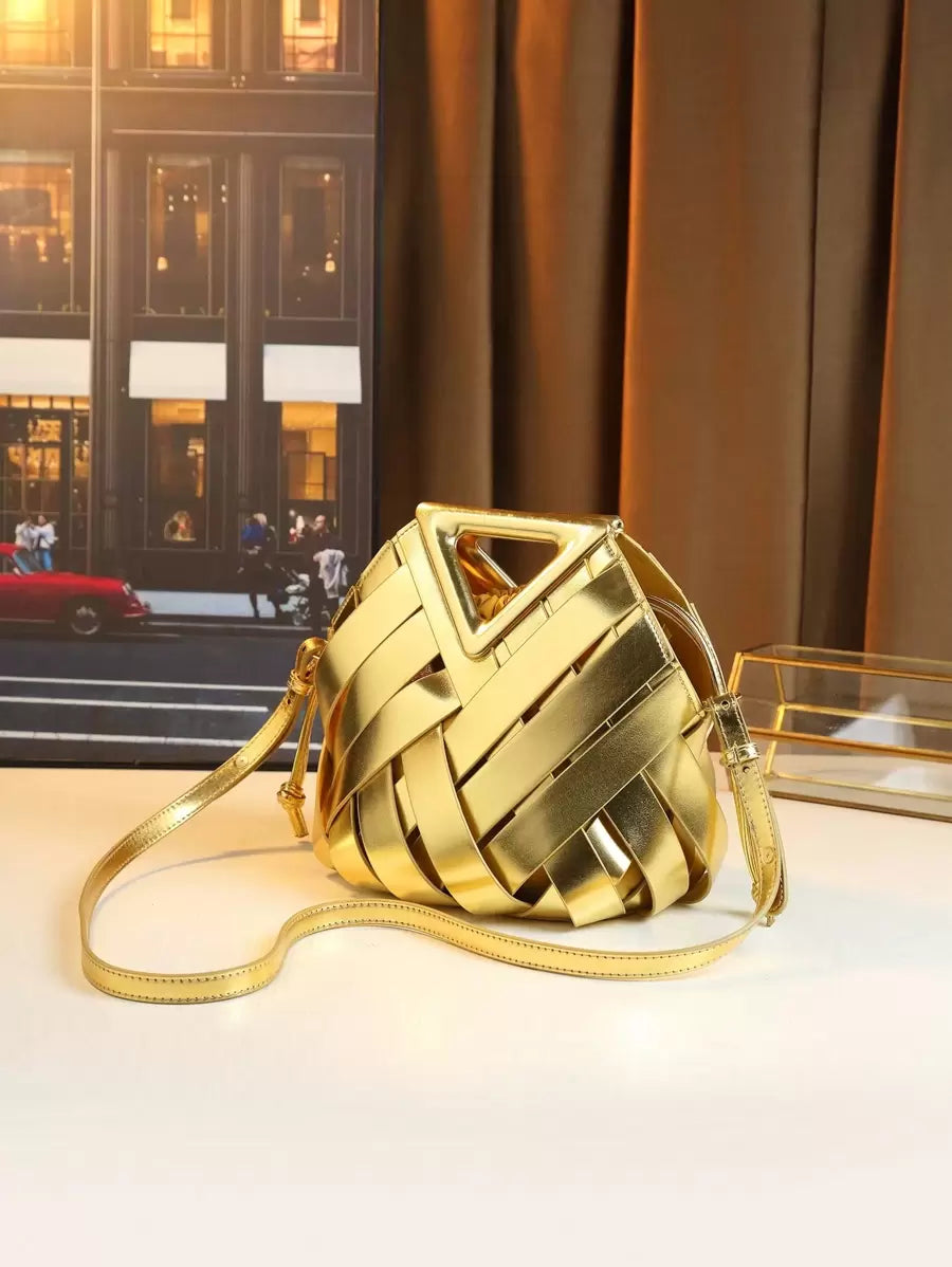 2025 Woven Design Women's Tote Bag - Inverted Triangle Casual Commuter Bag