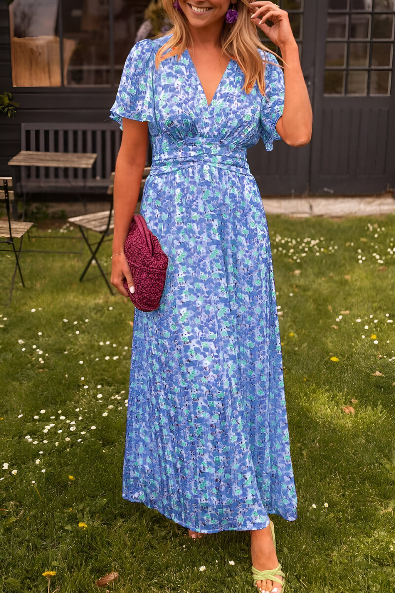Elegant V-Neck Maxi Dress with Feminine Fit