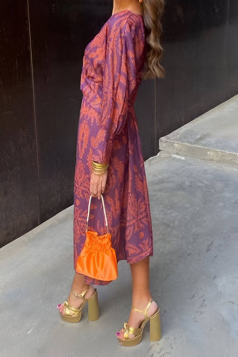 Floral Twist Midi Dress – Timeless Elegance