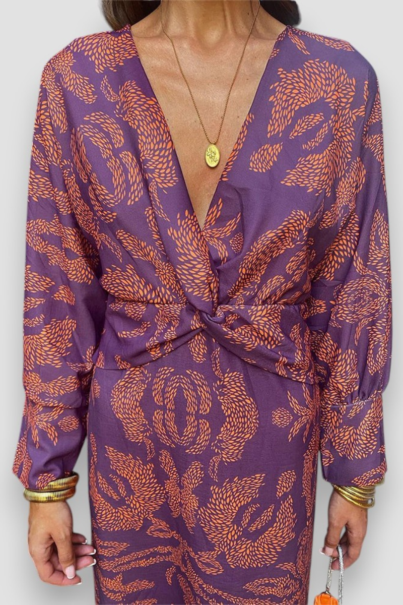 Floral Twist Midi Dress – Timeless Elegance