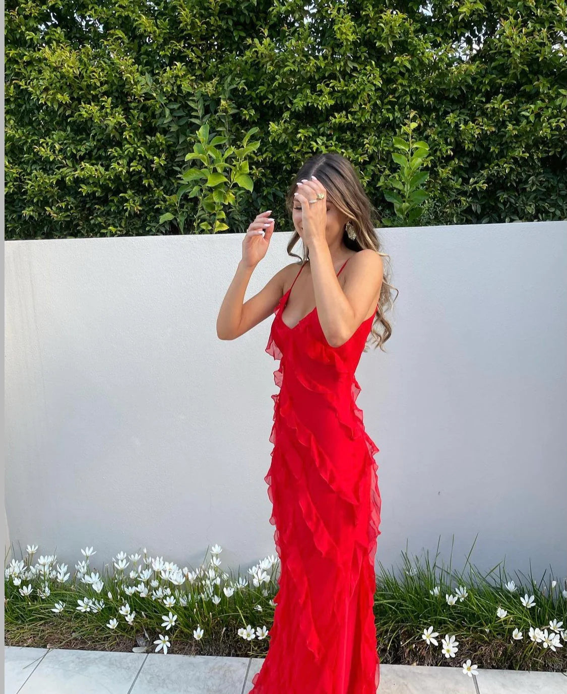Ruffled Maxi Dress – Figure-Hugging Evening Style with Spaghetti Straps