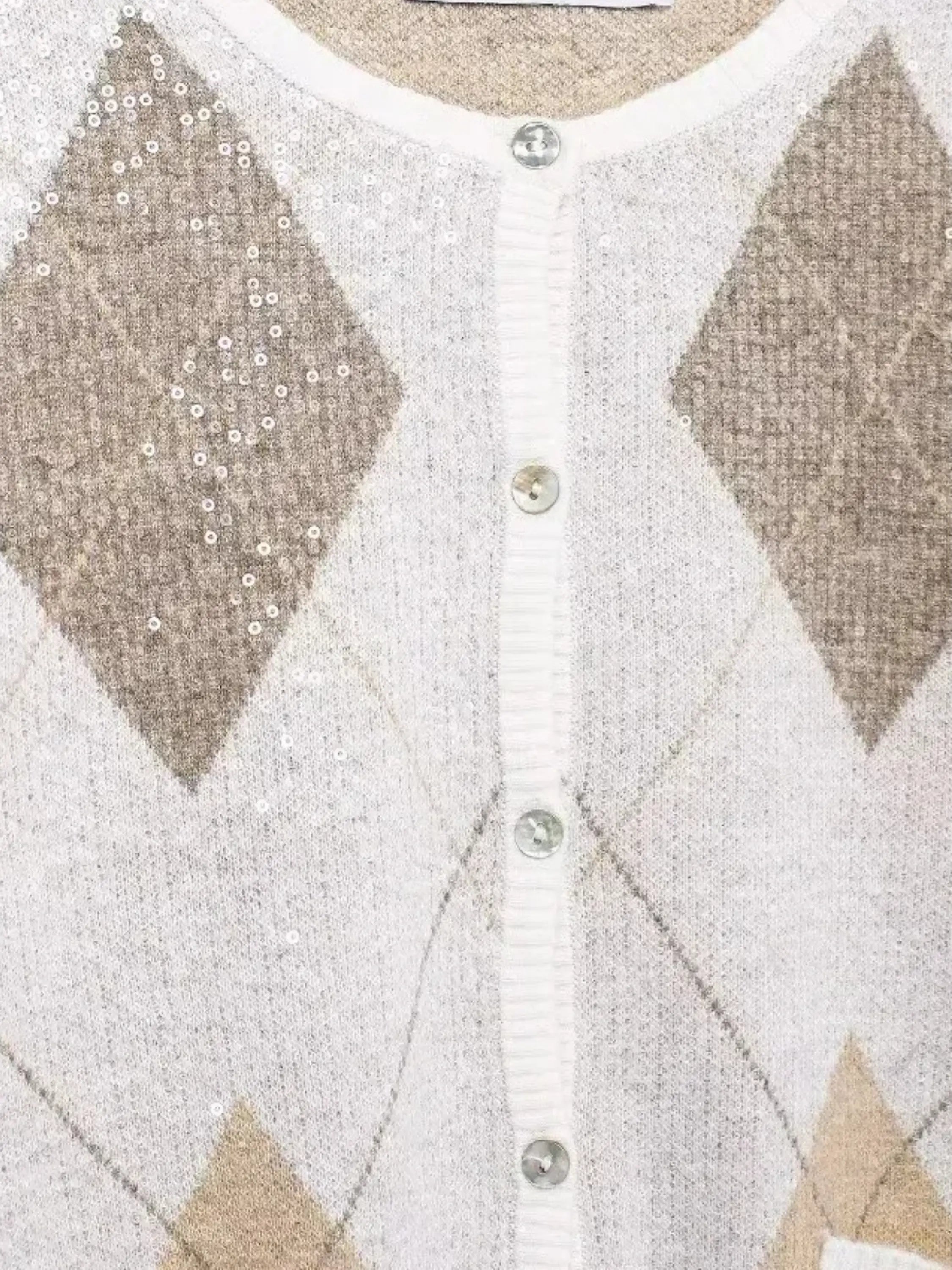 Argyle Pattern Cardigan