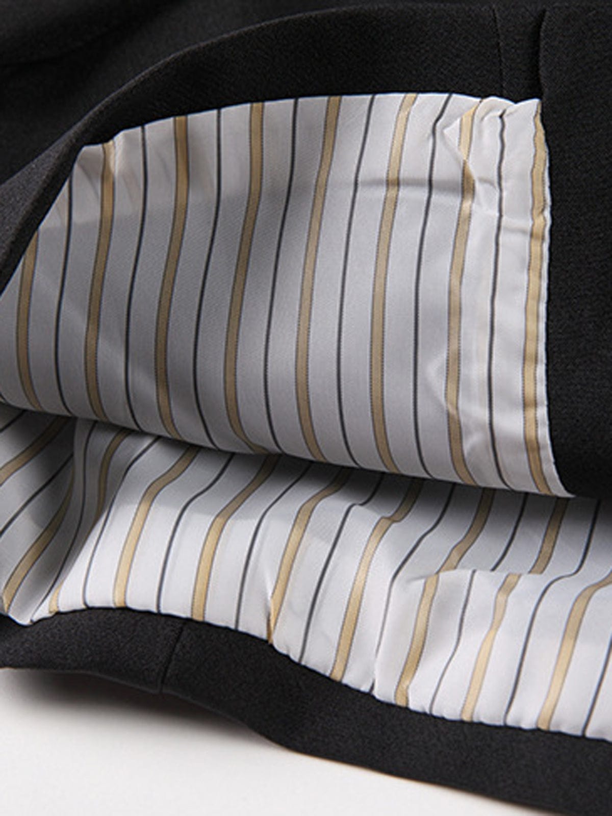 Trendy Black Cropped Blazer for Women