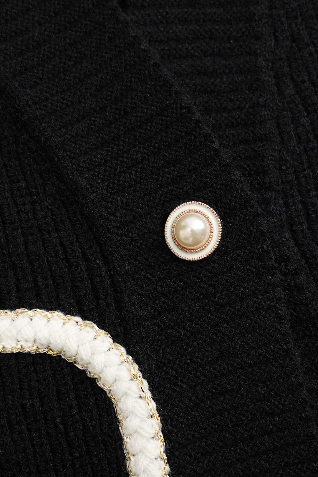 Black Knit Cardigan with Denim Patches – Perfect Blend of Comfort and Style