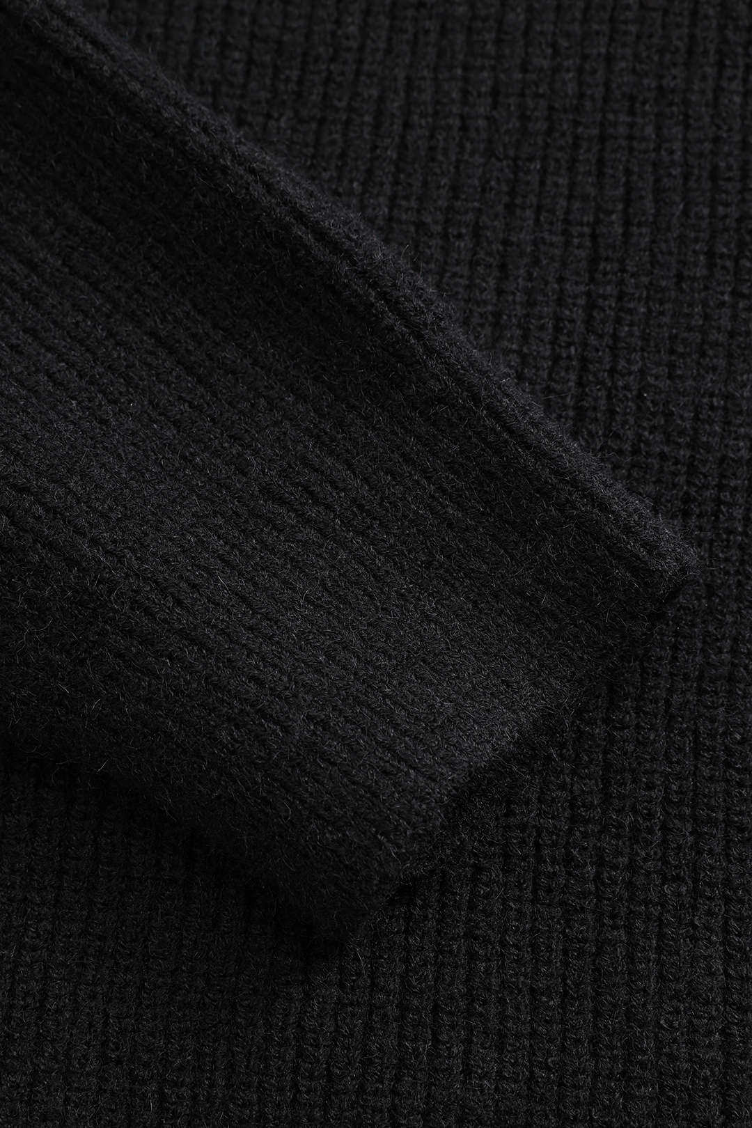 Black Knit Cardigan with Denim Patches – Perfect Blend of Comfort and Style