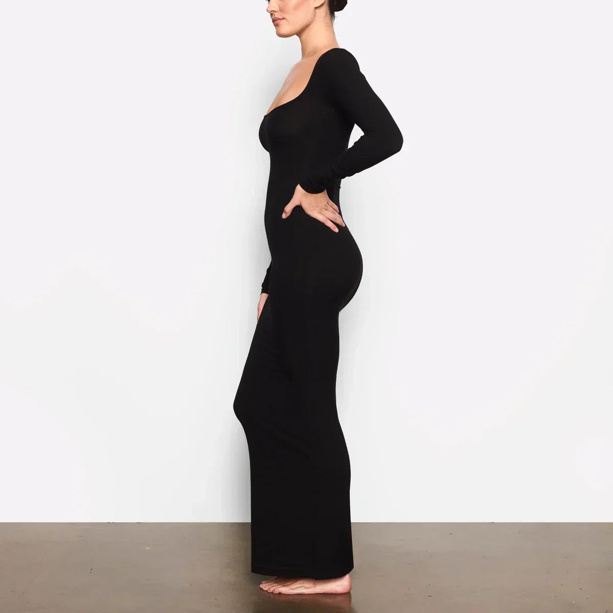 Black Bodycon Maxi Dress with Long Sleeves