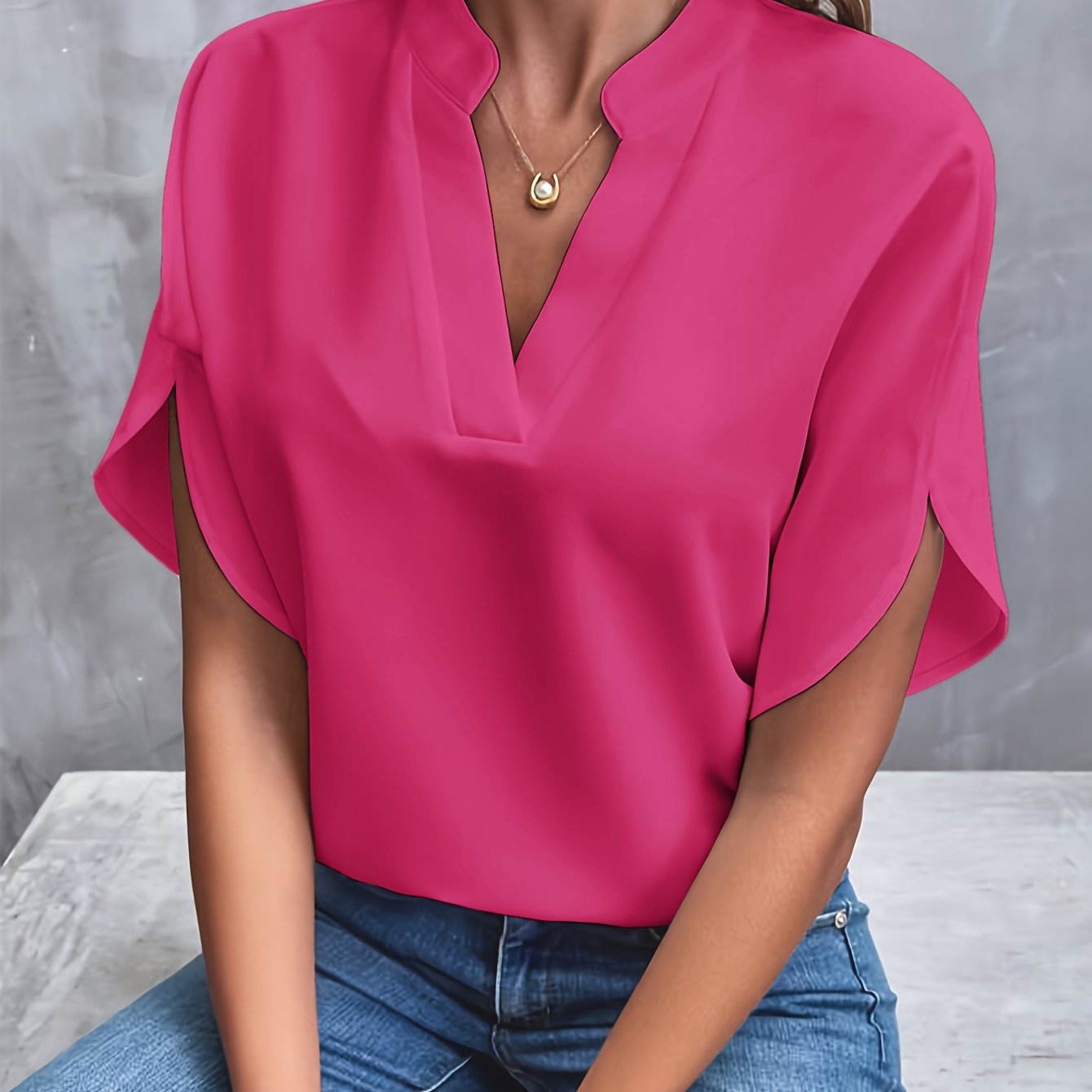 Lightweight Stylish Blouse for Any Occasion