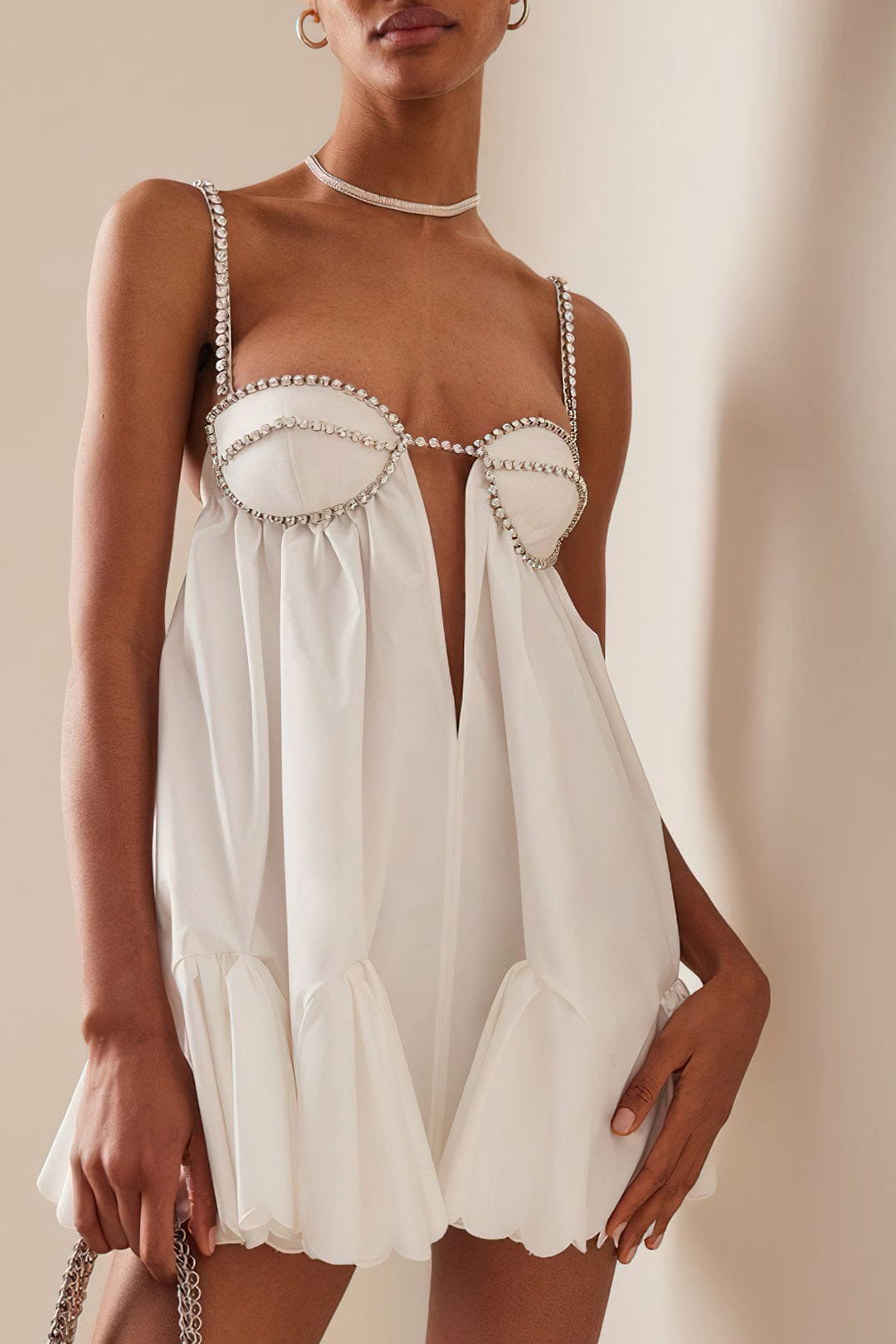 Glamorous Mini Dress with Crystal Straps – Stylish for Special Occasions