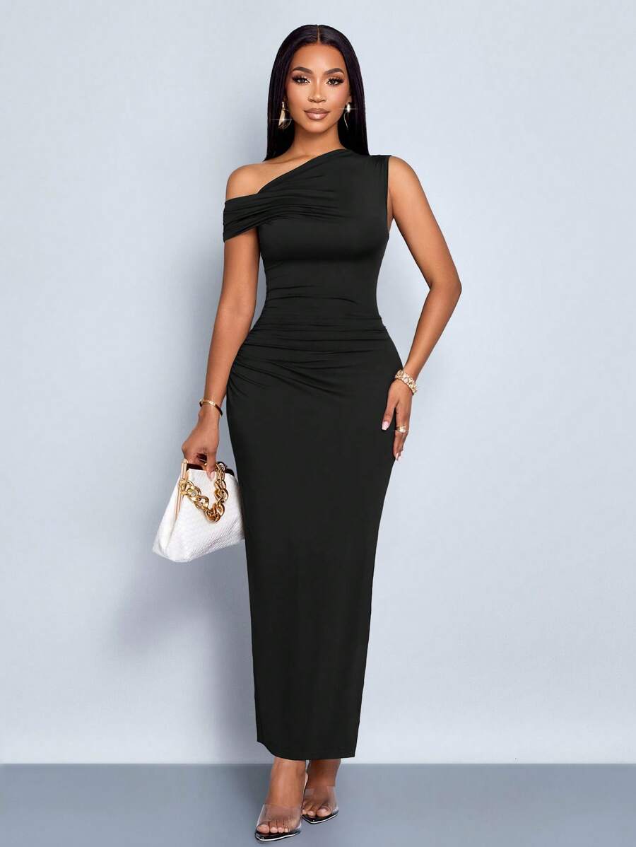 Women’s Asymmetric Oblique-Shoulder Bodycon Dress
