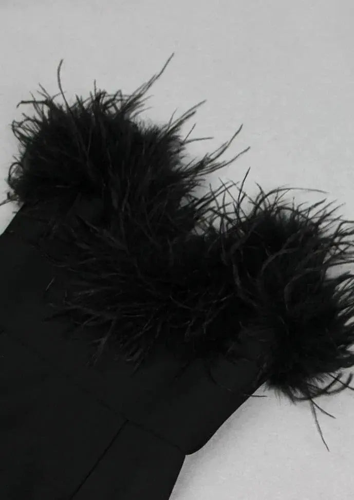 Elegant Mini Dress – Timeless Feminine Design