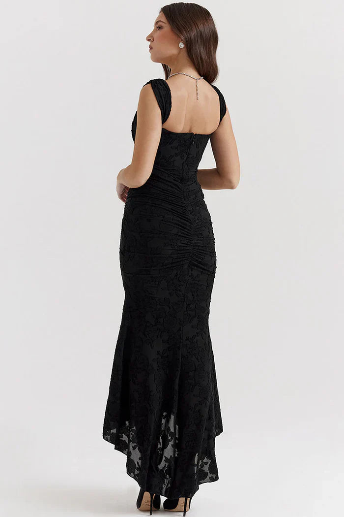 Strapless Lace Evening Gown with Fitted Silhouette