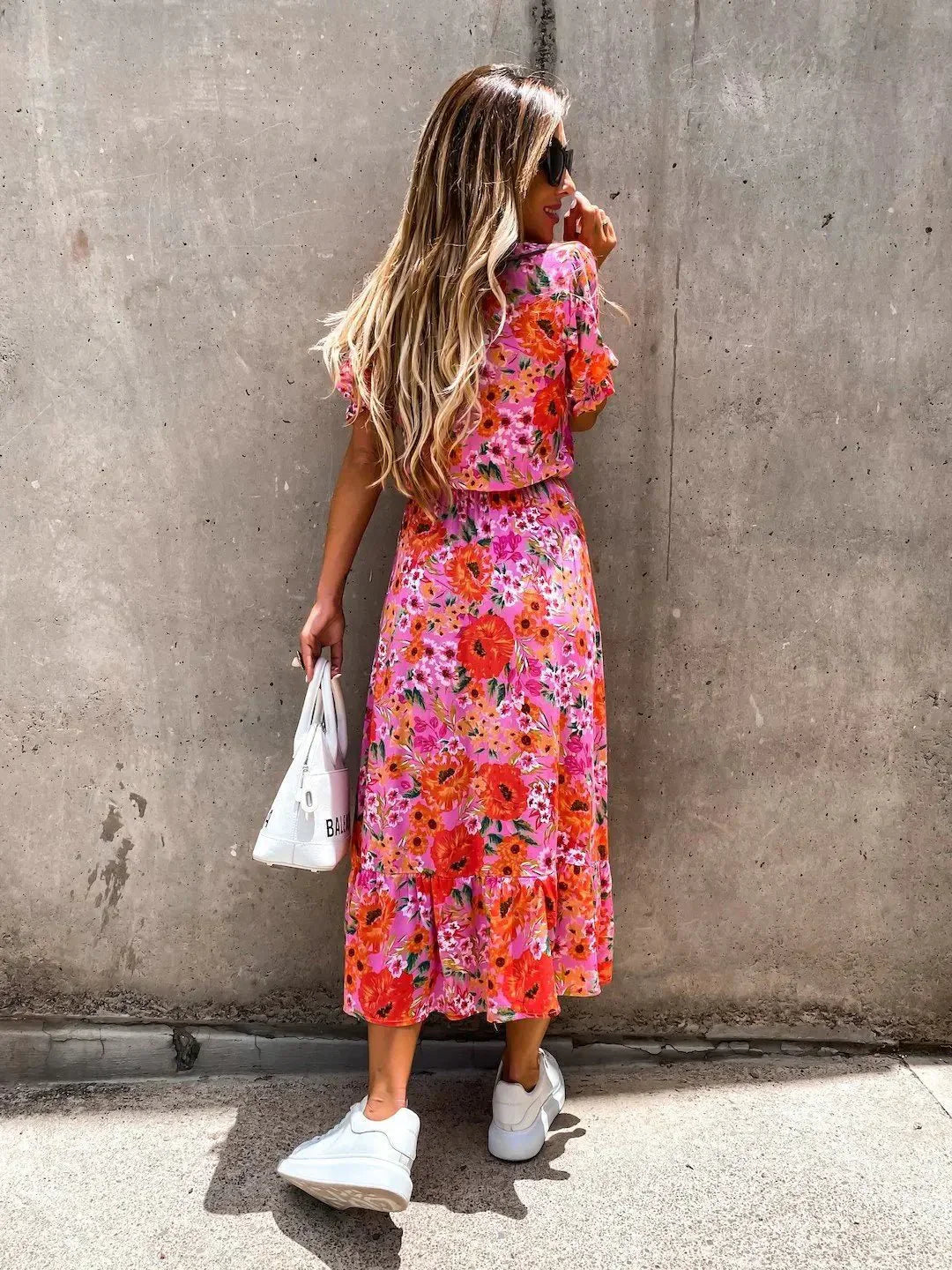 Floral Summer Dress with Buttons & Slit – Feminine & Comfortable
