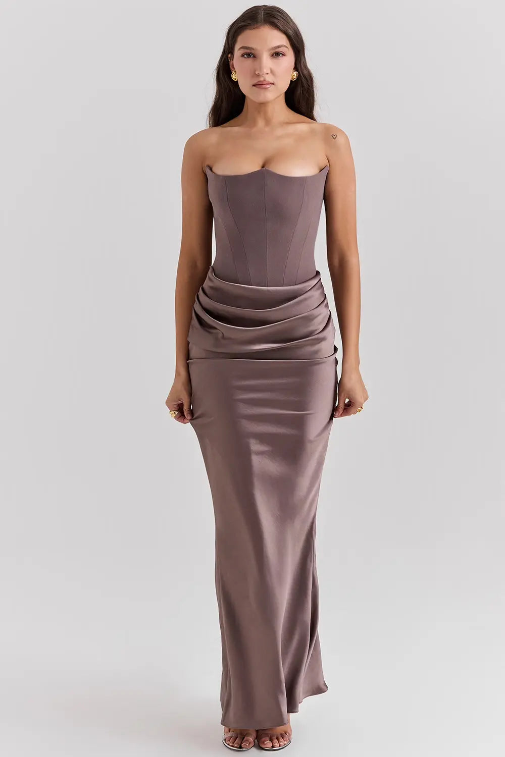 Exclusive Maxi Dress – Timeless Elegance & Comfort