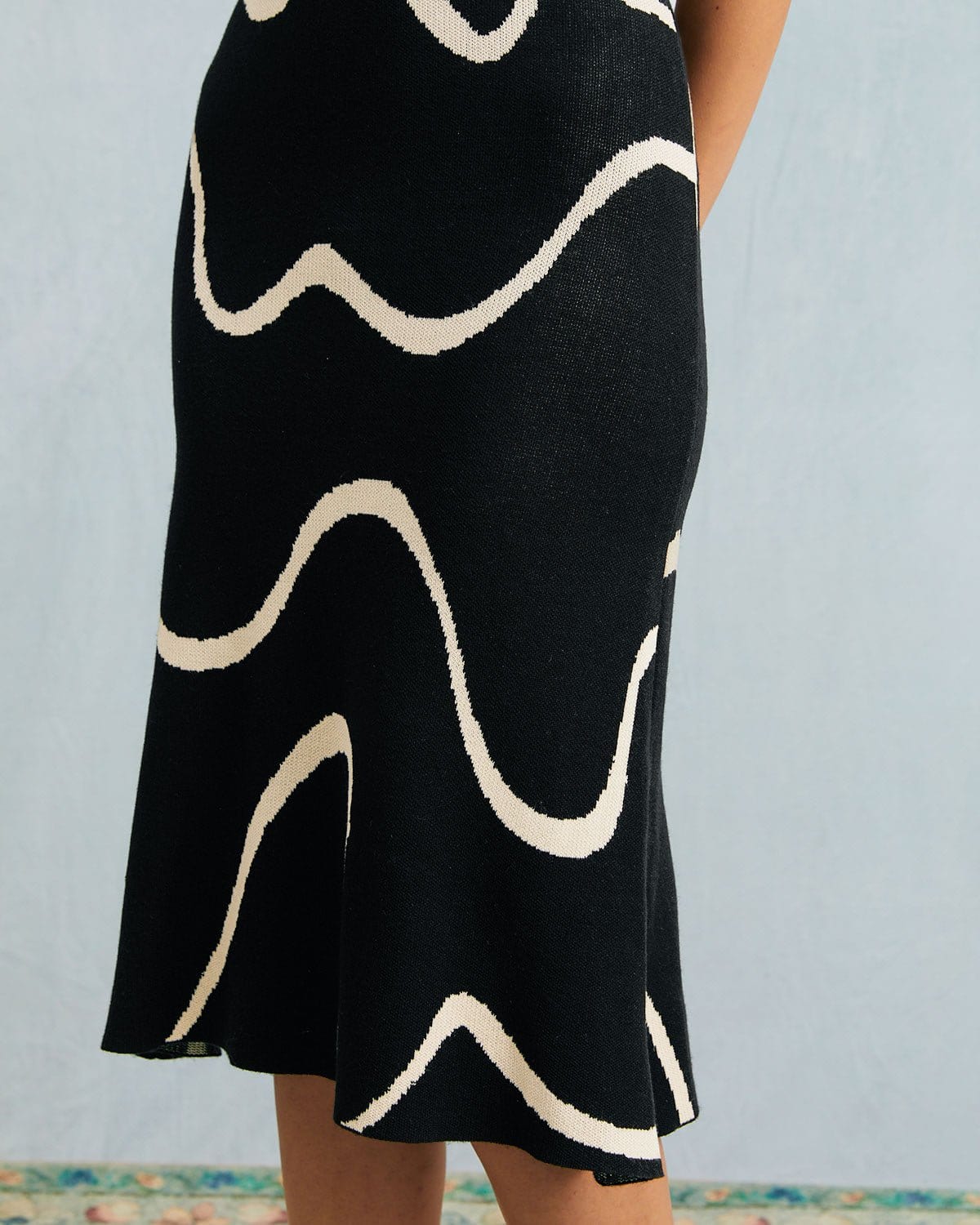 Women’s Sleeveless Bodycon Midi Dress – Mermaid Hem