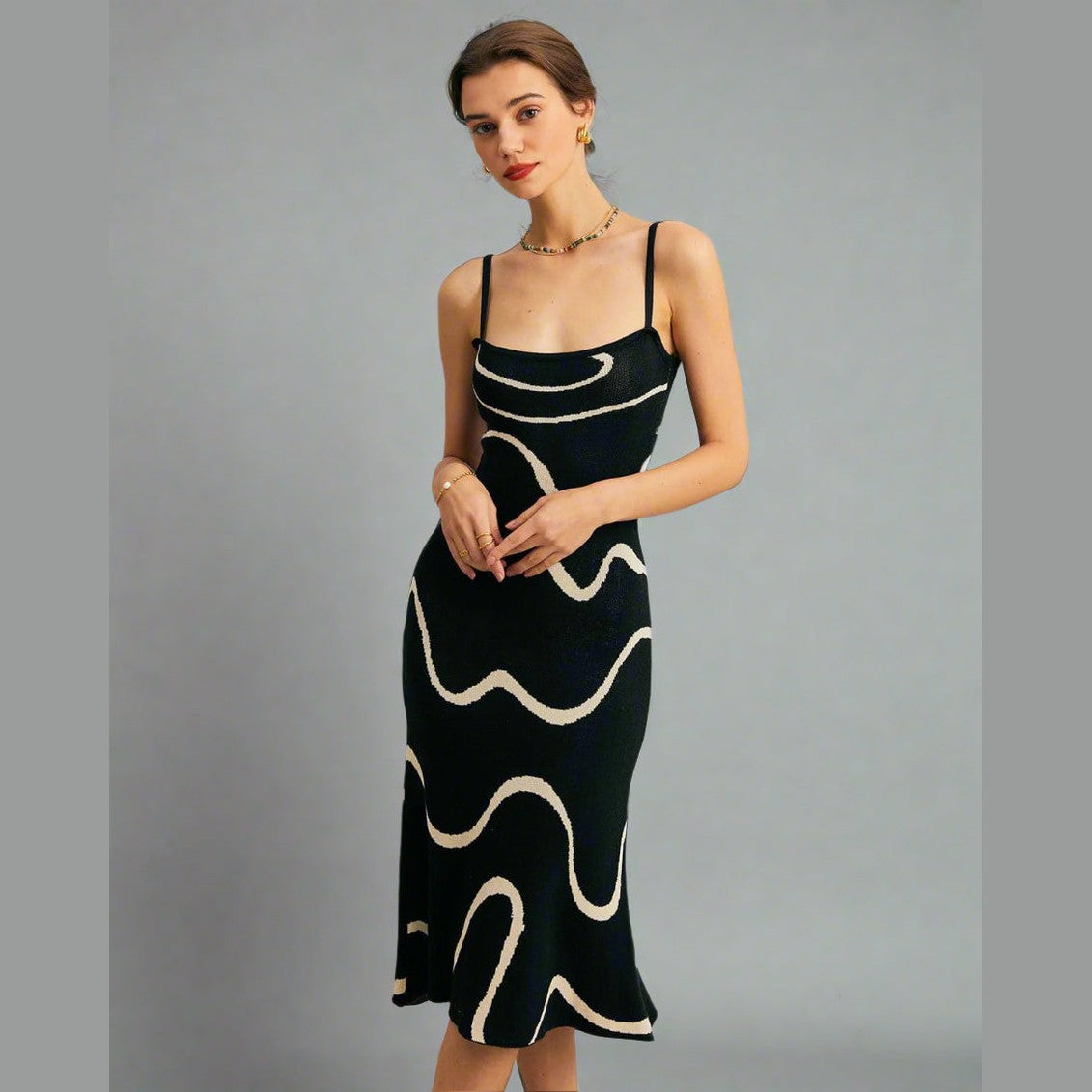 Women’s Sleeveless Bodycon Midi Dress – Mermaid Hem
